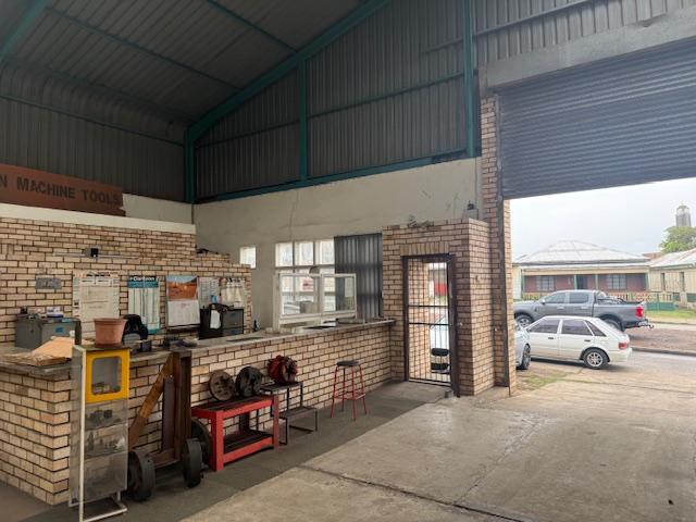 Commercial Property for Sale in Sidwell Eastern Cape